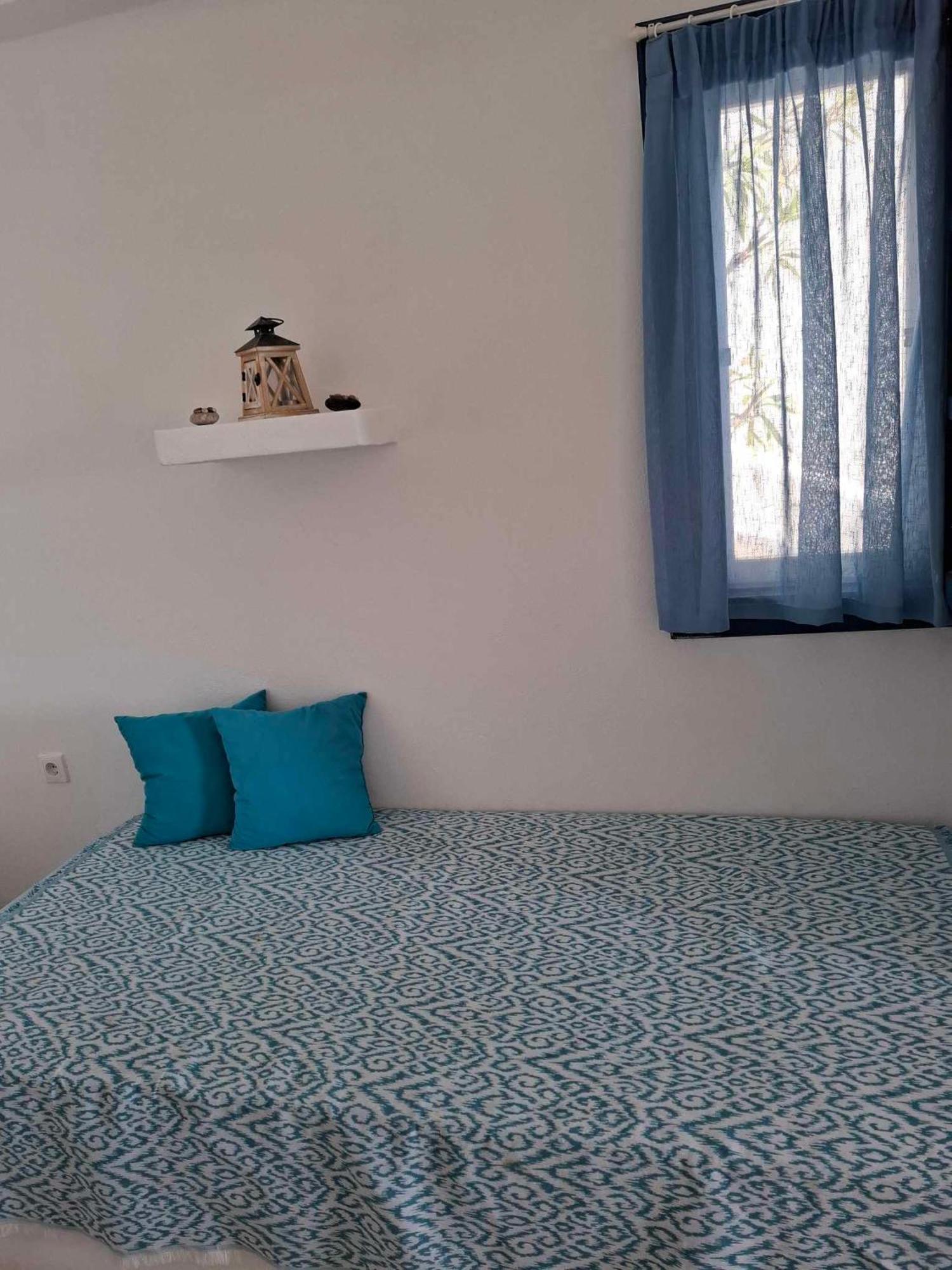 Vrahos Rooms - Studios Alopronia Екстер'єр фото